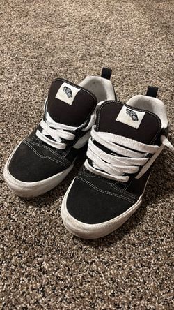 Vans knu school