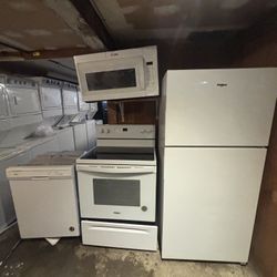 Whirlpool Kitchen Set On Good Working Conditions Wh