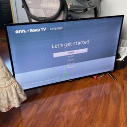 Onn Roku TV 43 inches 