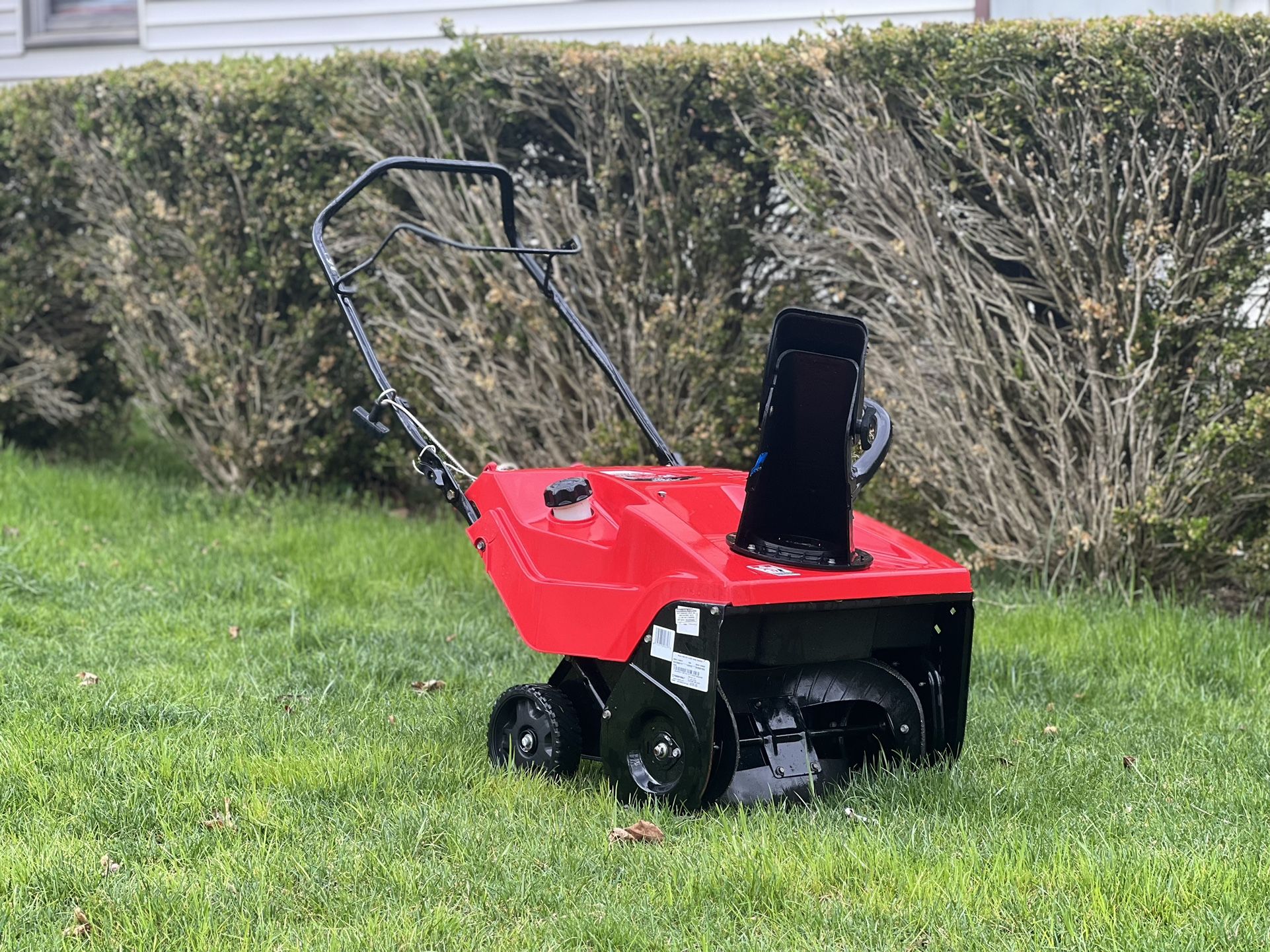 Troy Bilt Gas Powered 21” Single Stage Snow Blower 