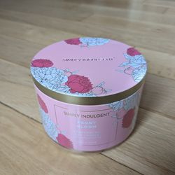 Simply Indulgent 4 Wick Soy Candle Peony Bloom Scent 14 oz. Classy Pink Metal Container w Lid. Vegan luxurious!