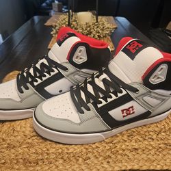 Men's DC pure high top WC new in box size 11.5