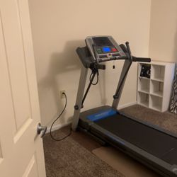ProForm 570 Crosswalk Treadmill 