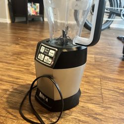 Nutri Ninja 1000W Blender