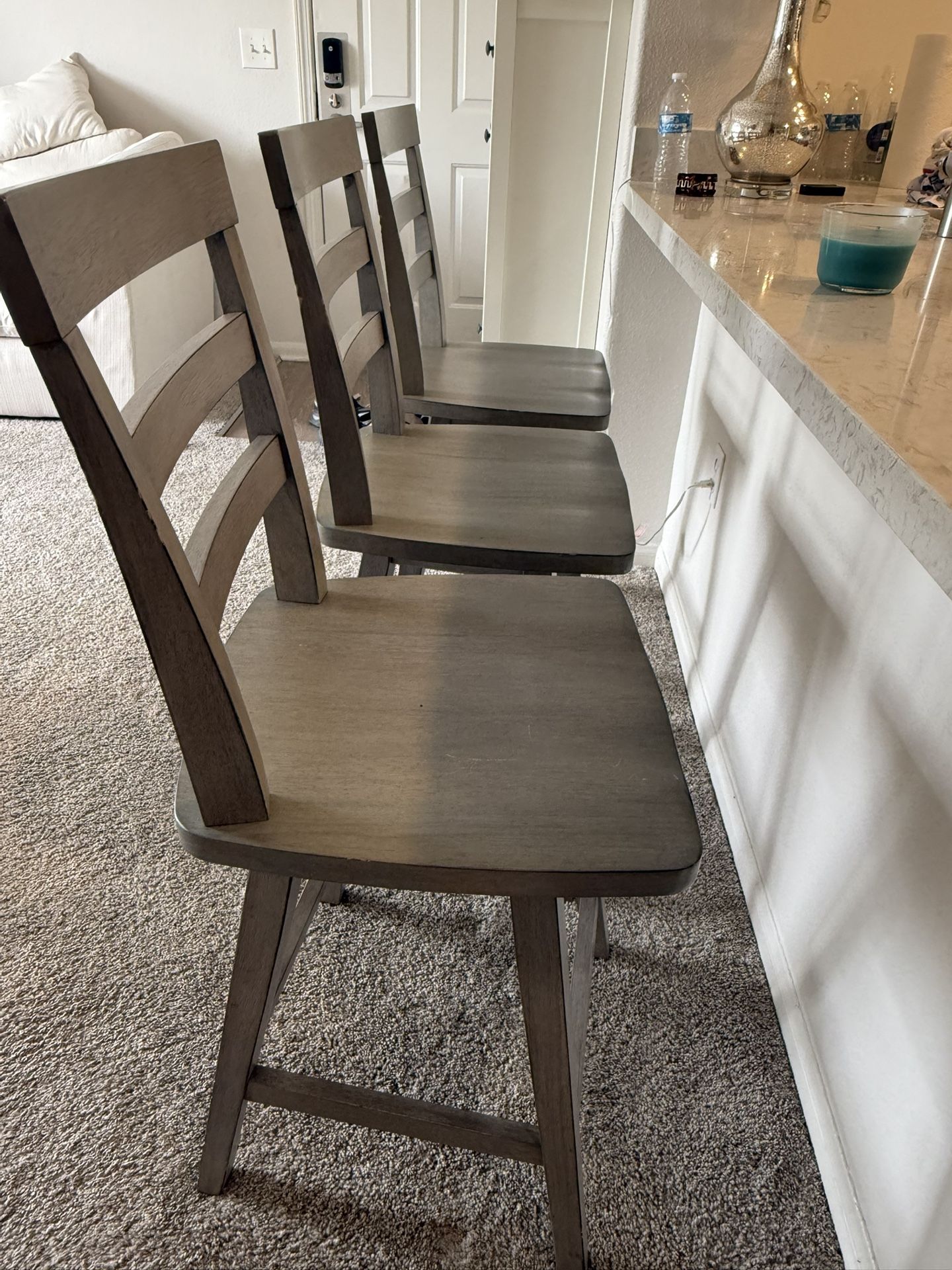 Chair /Stools
