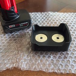 Milwaukee M12 Battery Magnet