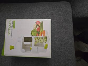 Veggie spiralizer
