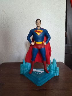 McFarlane Toys DC Multiverse Superman (2025) Superman Statue