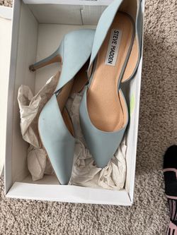 Turquoise heels