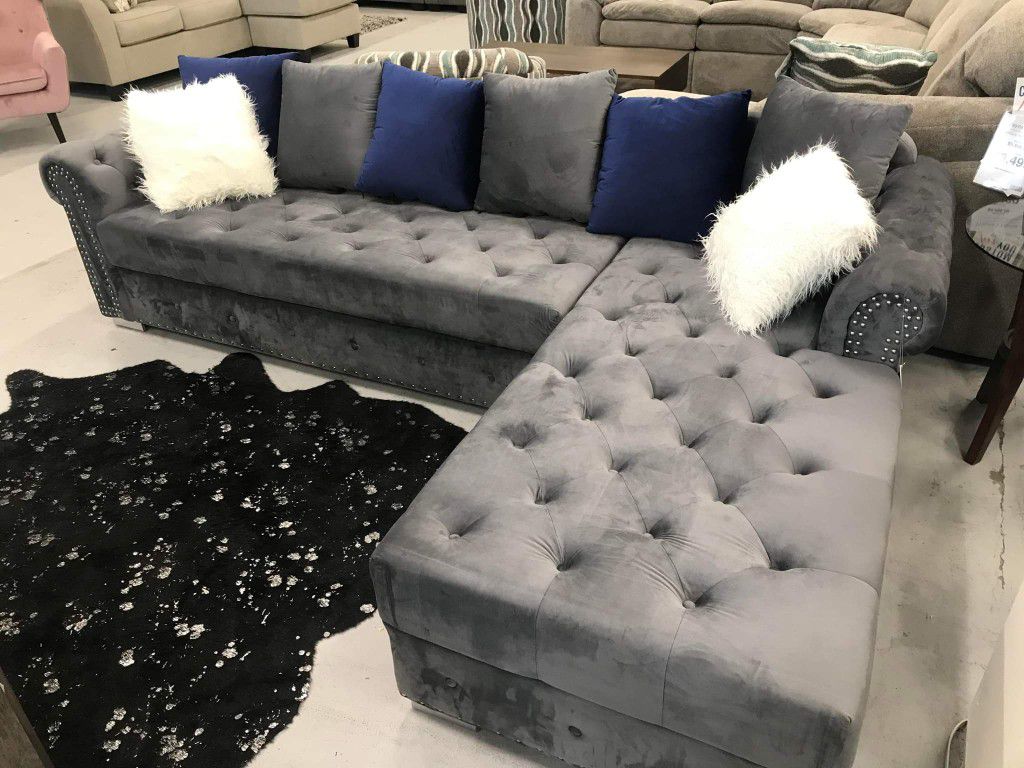 Velvet Modern Grey Sectional with chaise - Furniture of America 