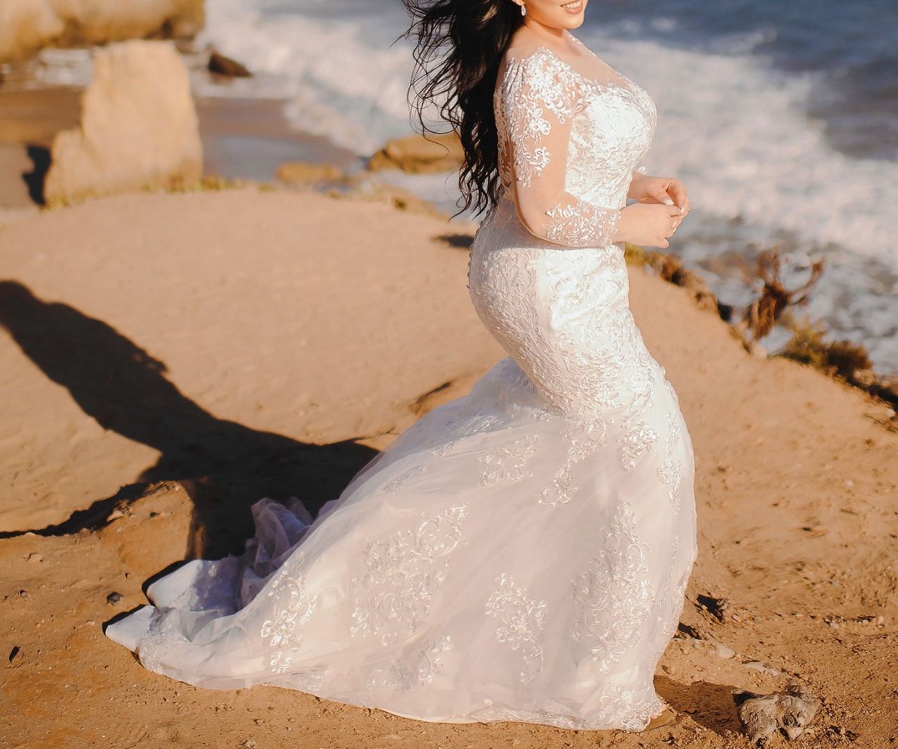 Elegant Mermaid Wedding Dress – Size 18
