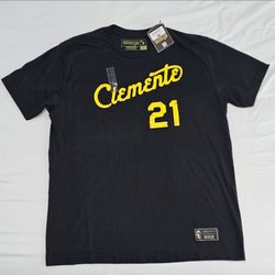 Baseballism Clemente Script Men’s Shirt XL – NEW WITH TAGS
💲28