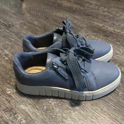 Clark’s Originals Women’s Sneakers Size 10 Denim Blue