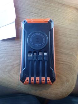 Portable charger goodaaa