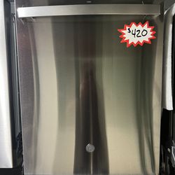 GE 24” Built-in Tall Tub SS Dishwasher w/ Sanitize And Dry Boost