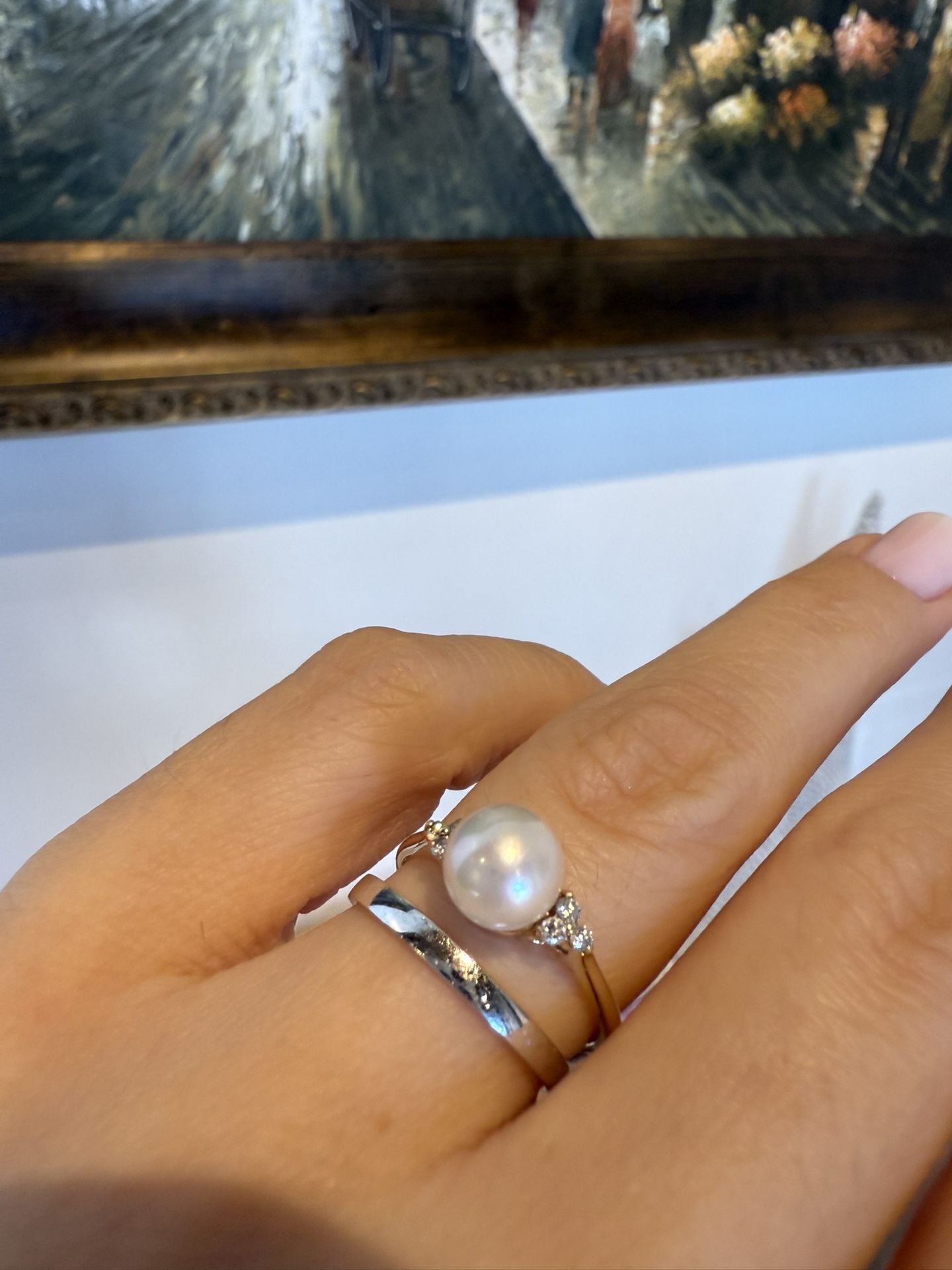 14K Yellow Gold Pearl And Diamonds Ring