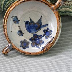VINTAGE TONALA MEXICAN POTTERY BOWL WITH HANDLES BUTTERFLY AND BIRDS