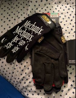 Mechanix wear XL Gloves, Rc Parts And Tools