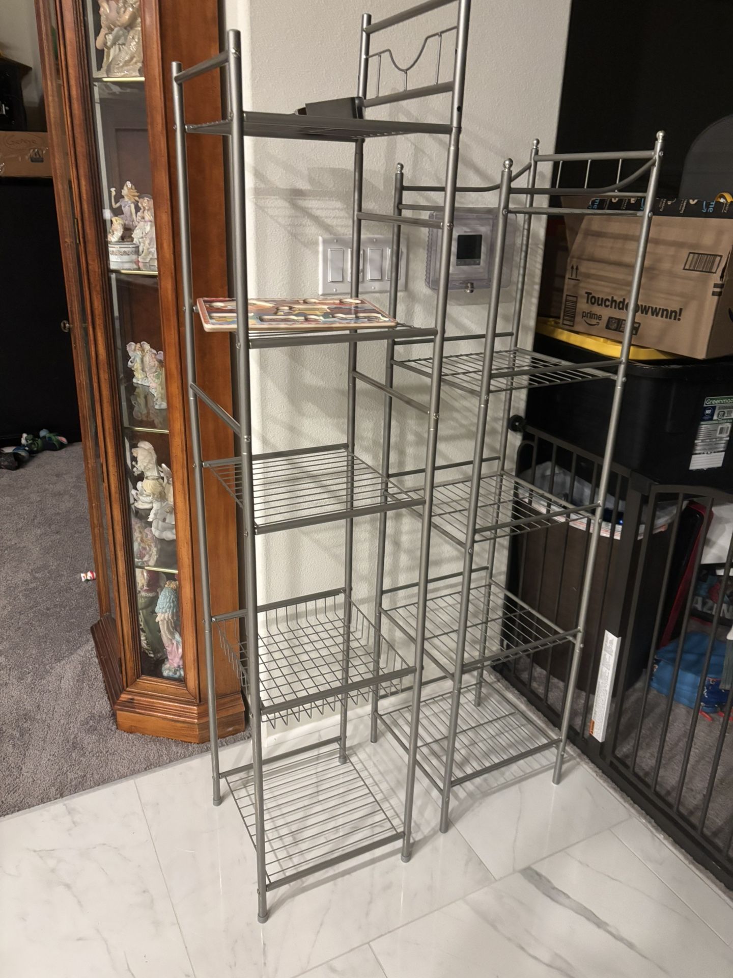 2 Towel Racks