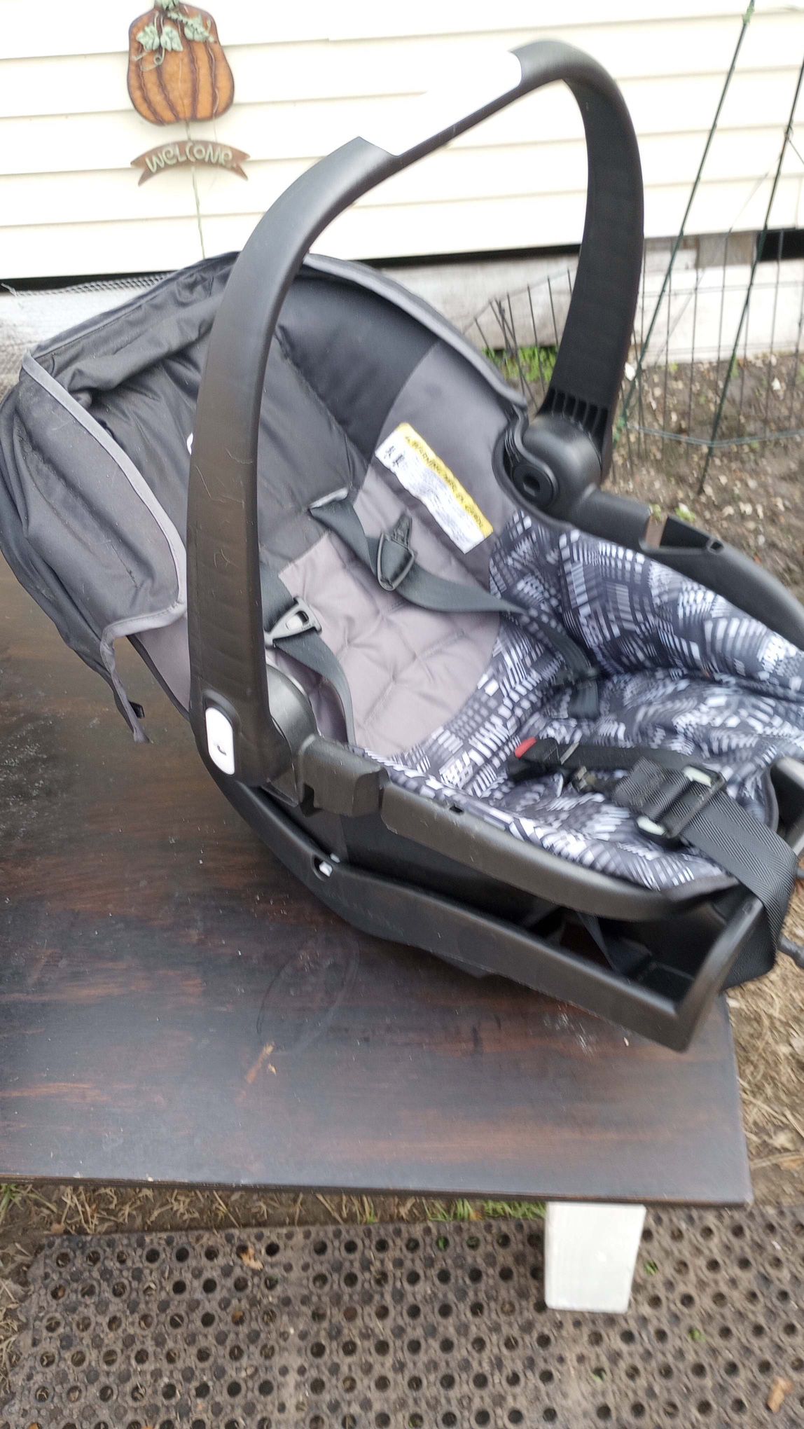 Infant Car Seats $15 Each Have 2