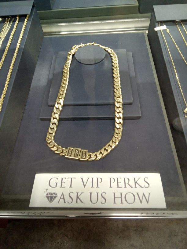 Cuban Link Chain