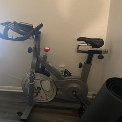 Sunny synergy Pro Magnetic Spin Bike