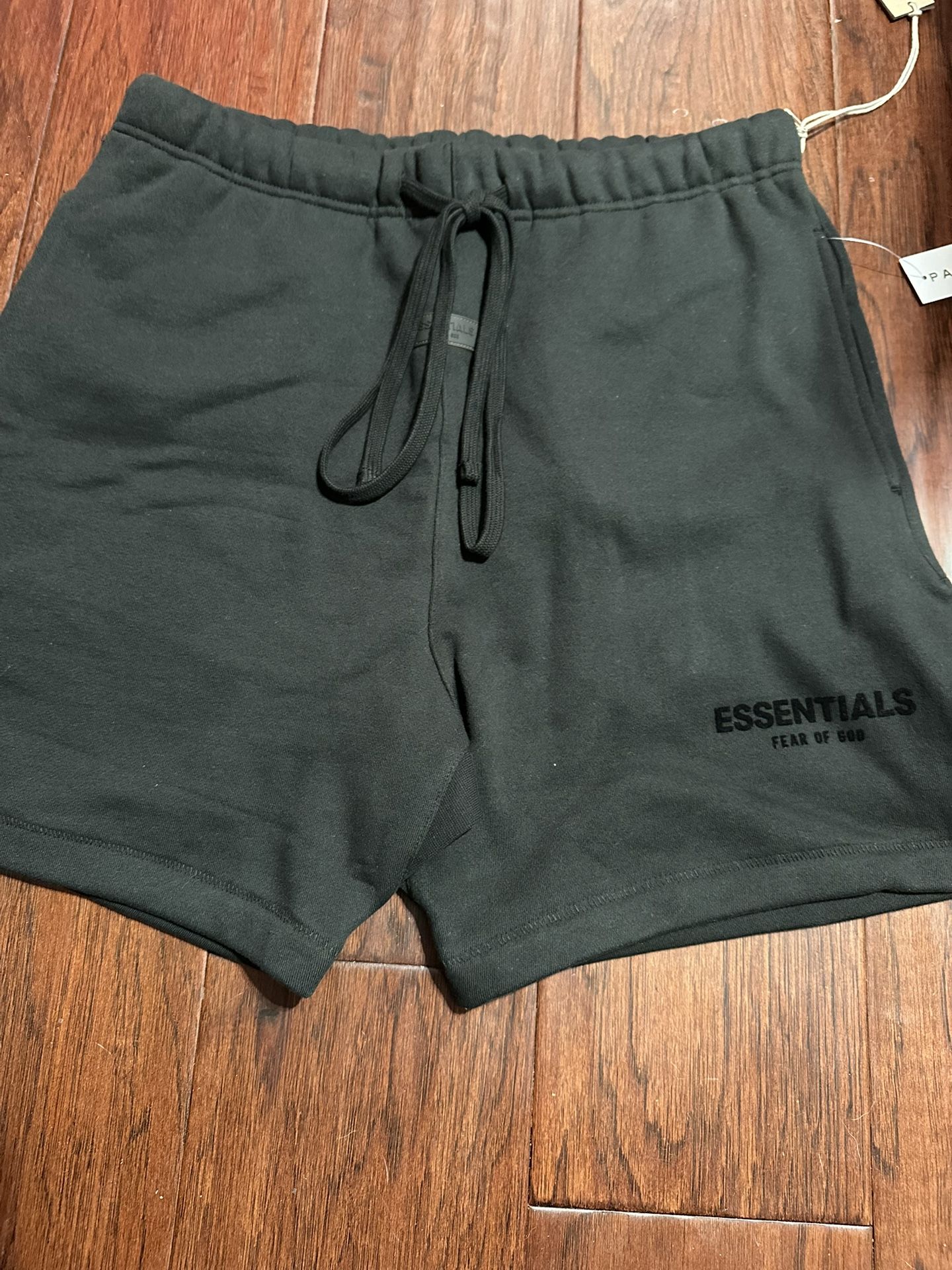 Essentials Shorts Stretch Limo