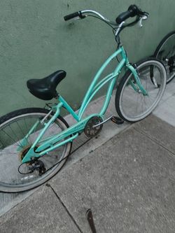 ELECTRA 1 MEDIUM STEEL BEACH CRUISER 7 SPD BIKE RIDES GREAT 💯