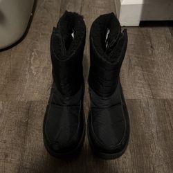 Snow Boots Black Size 3Y 