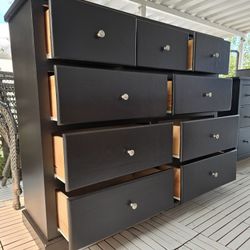 Jumbo Wood Dresser. Nice!!