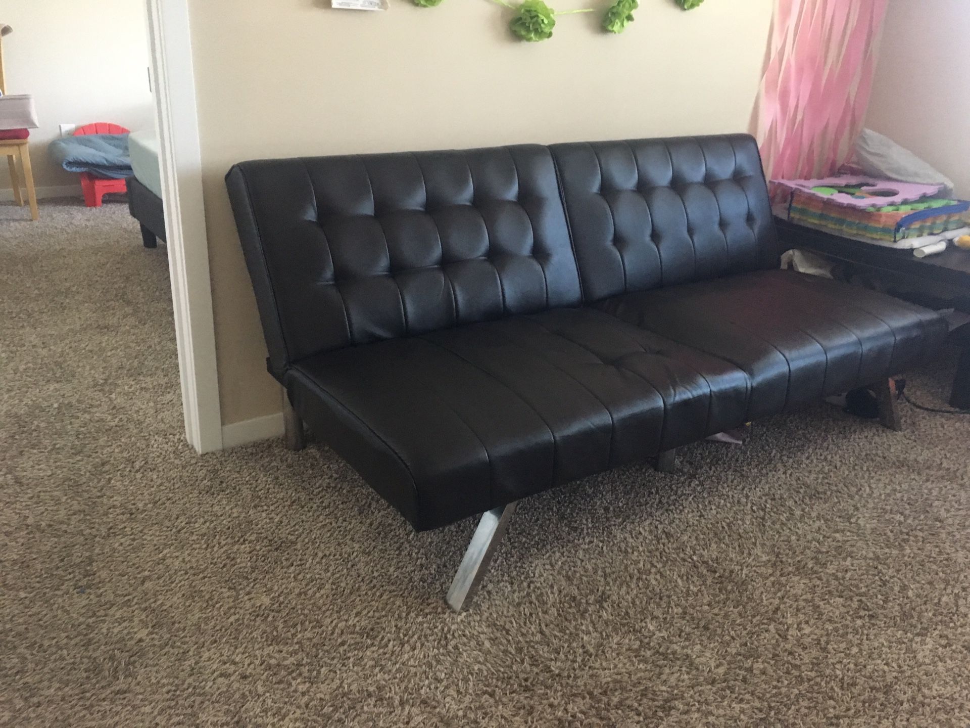 Mainstays convertible couch/futon