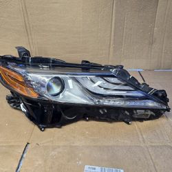 Toyota Camry 2018 2019 2020 2021 2022 Headlight 