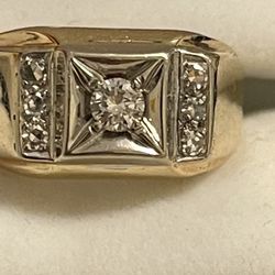 14k Gold Diamond Ring 13 Grams  Weight And 1.10 Diamond Total Weight 