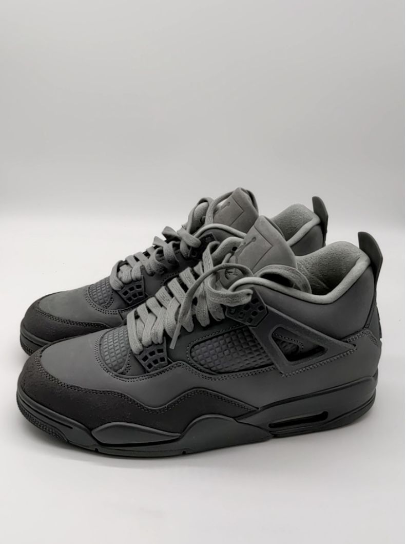 Jordan 4s wet cement 10.5mens