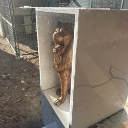 Wood Carving Lions 