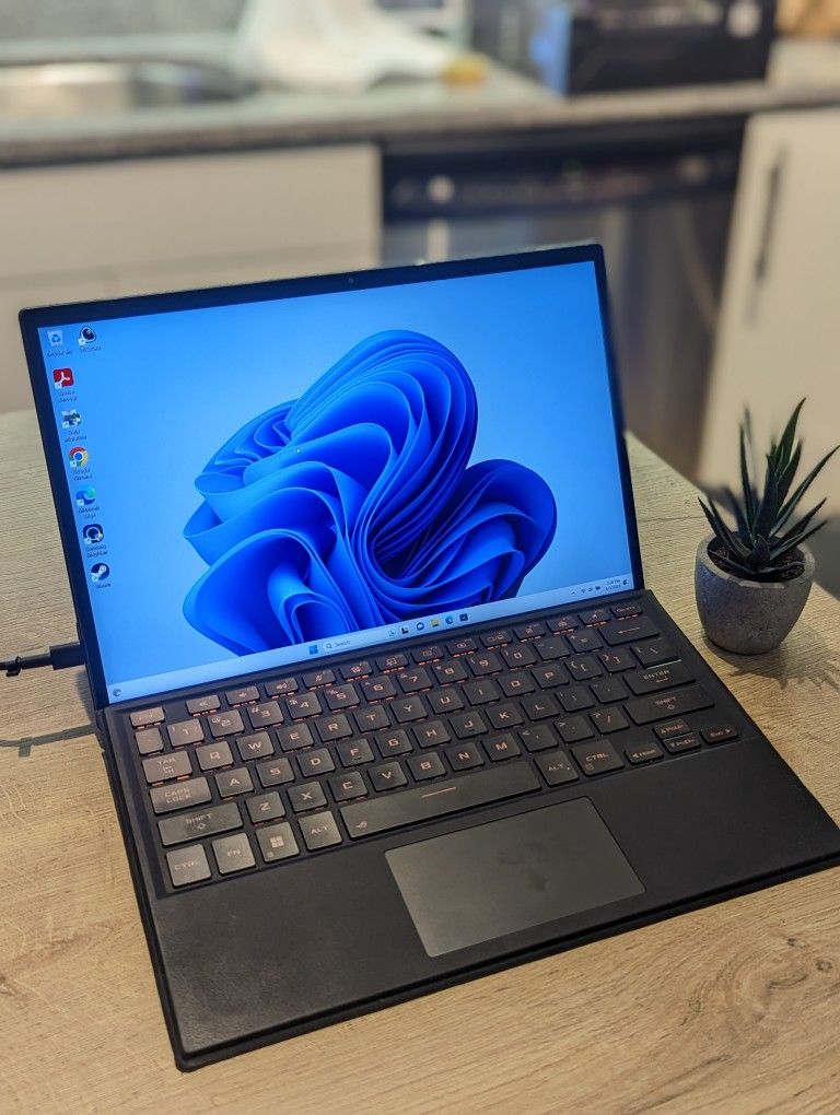ASUS ROG Flow Z13 (2022) Gaming 2in1Laptop Tablet GZ301ZC-PS73 NVIDIA RTX 3050, Intel i7-12700H