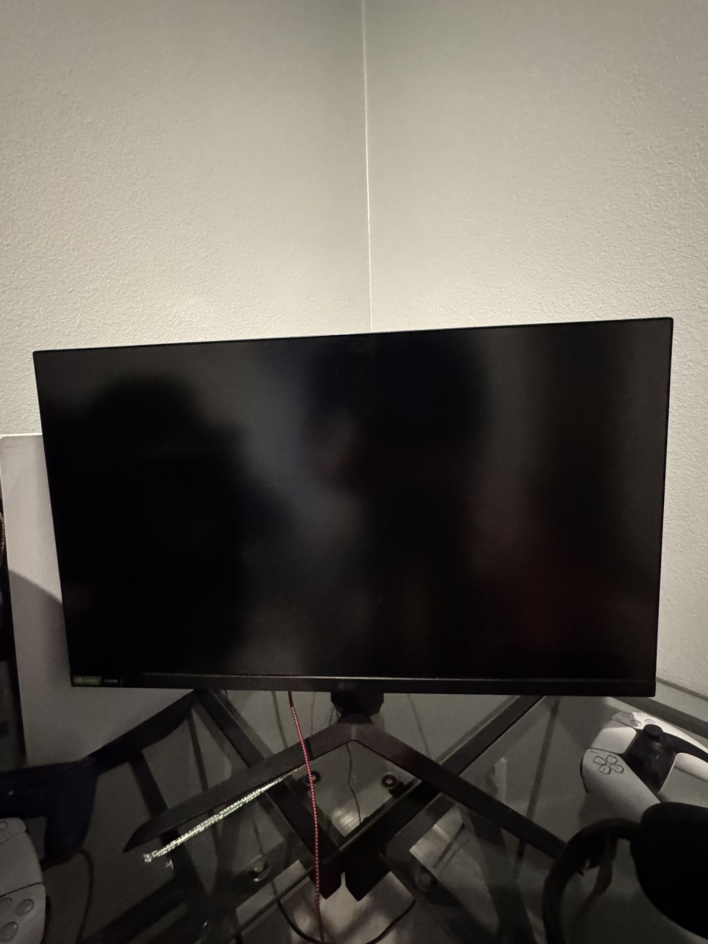 LG ULTRAGEAR 27” Gaming Monitor 165hz