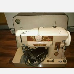 Stunning Singer 401A Slant-O-Matic Sewing Machine Loaded Vintage, Mid Century