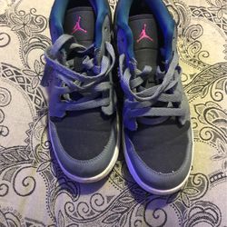Jordan Flight Club 90's Toddler Girls Grey/Raspberry/Purple Sneakers (Size  4C) for Sale in New Caney, TX - OfferUp