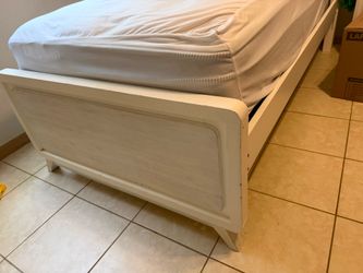 Twin bed frame