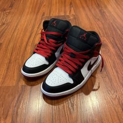 Jordan 1 Mid Gym Red