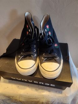 Converse with Roses