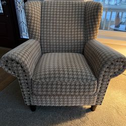 Accent Chairs