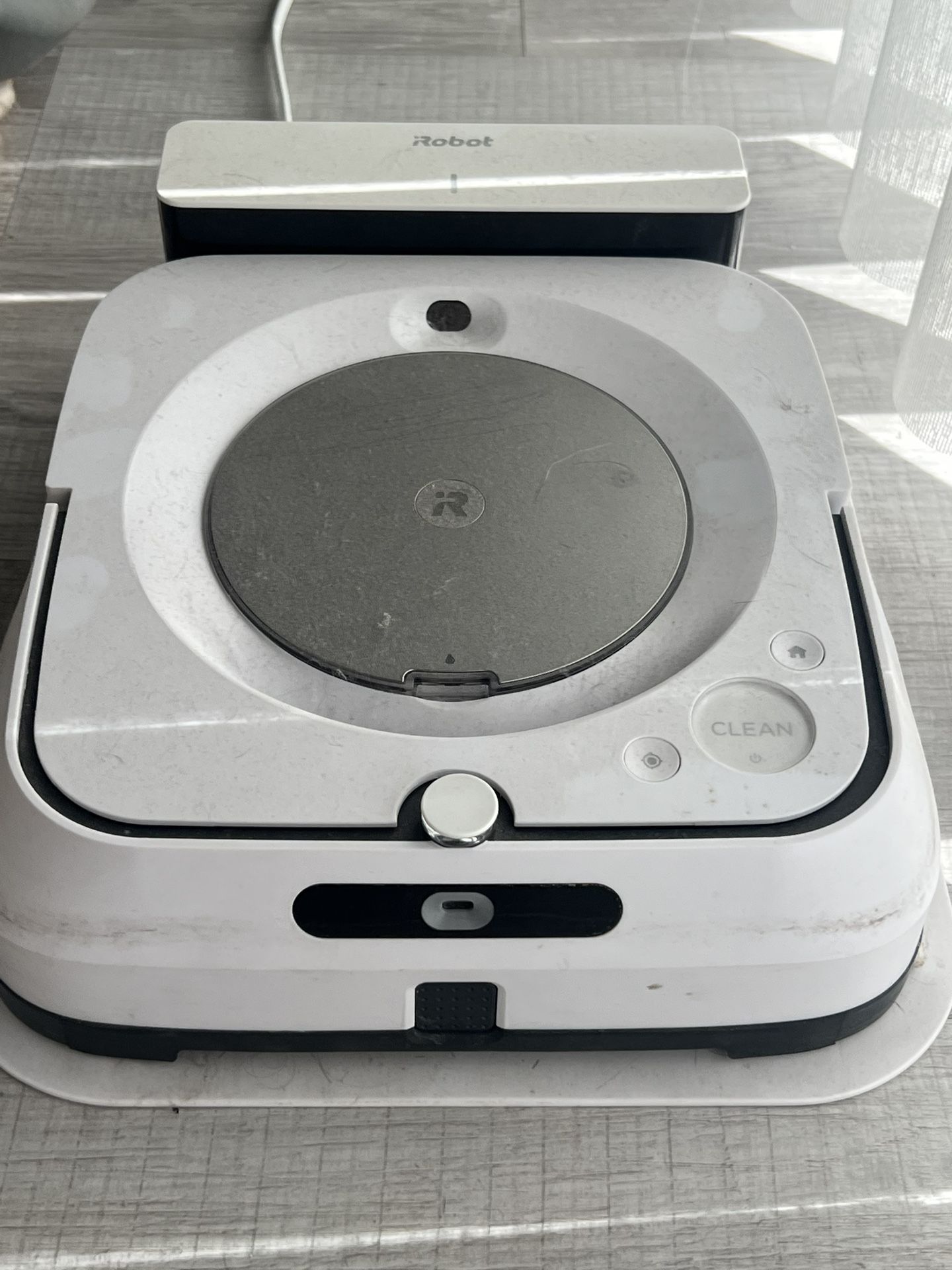 iRobot Braava Jet M6