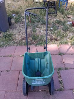 Seed Planter For The Grass Lawn