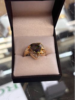 Ladies birthstone ring 14k