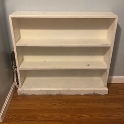 white 3 tiered shelf