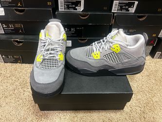 Air Jordan 4 Retro Neon Sneakers