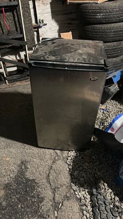 Refrigerator works good