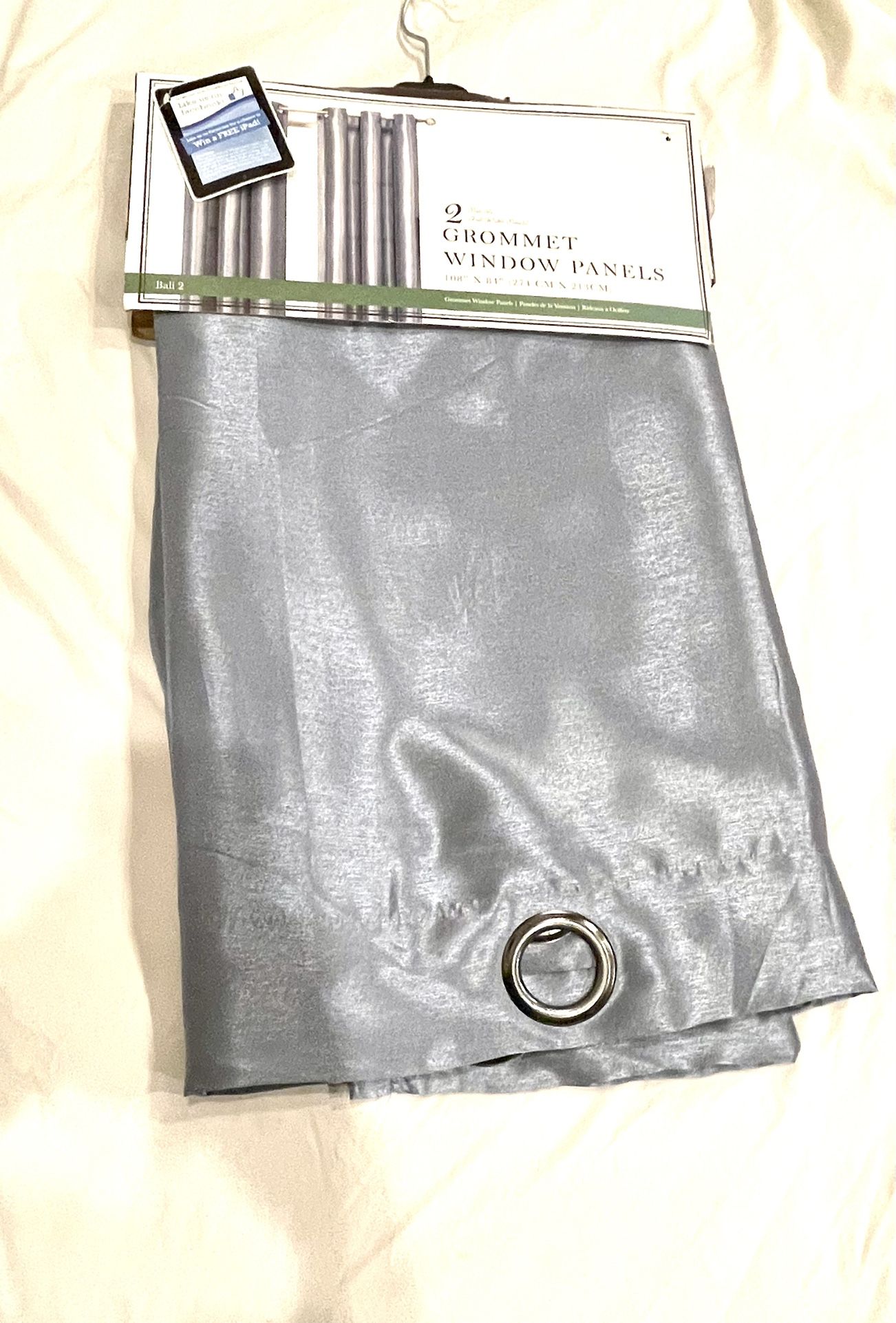 2 Grommet Window Panels
